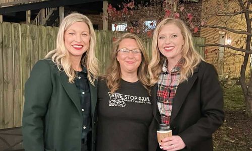 Selling St. Louis - Christmas Traditions!
