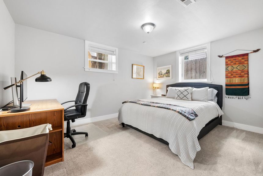 photo_82618138-1500&#215;1000