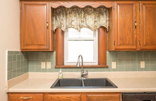 Kitchen sink