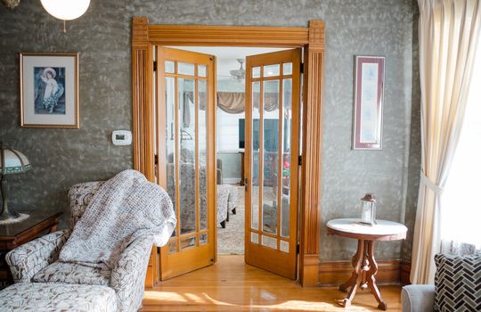 19. Livingroom1 Large