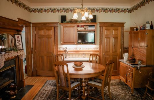 28. Kitchen:dining2 Large