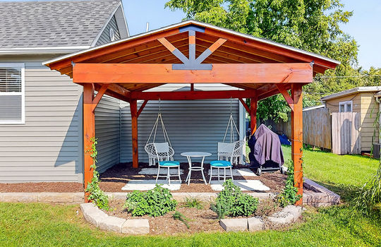 front-gazebo-2