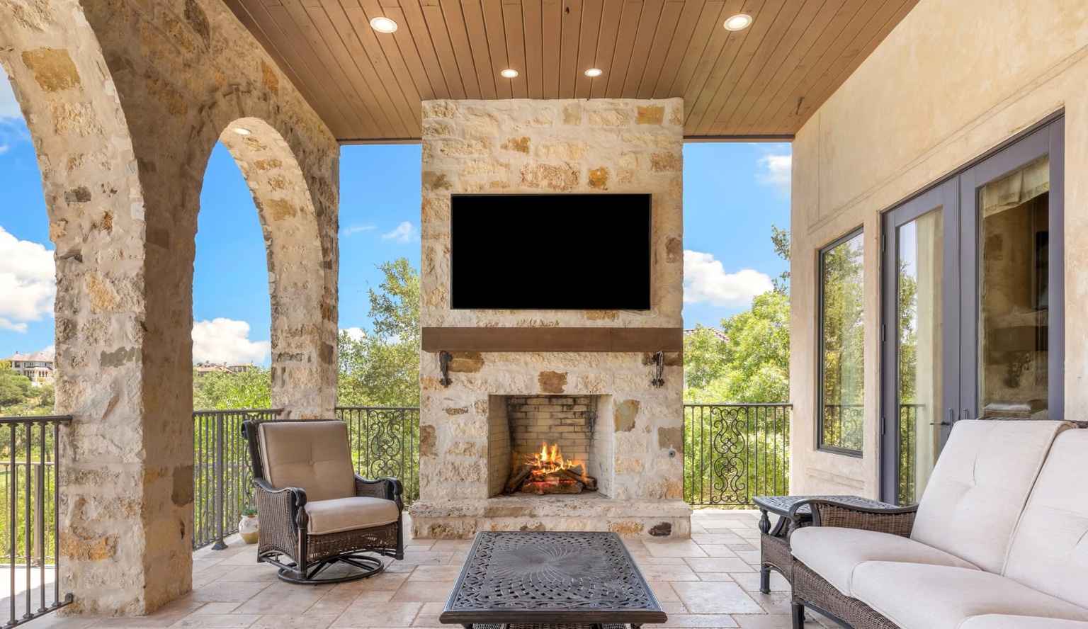 fireplace_compressed