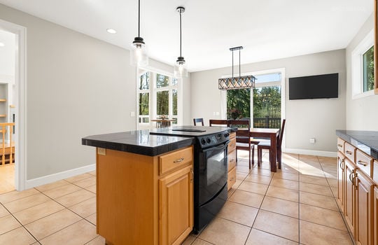 12_12_2701_SE_370th_Ave012_mls