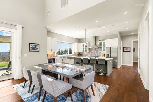 13_13_26315_NE_222nd_Cir013_mls