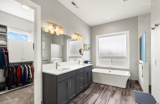 22_22_26315_NE_222nd_Cir022_mls