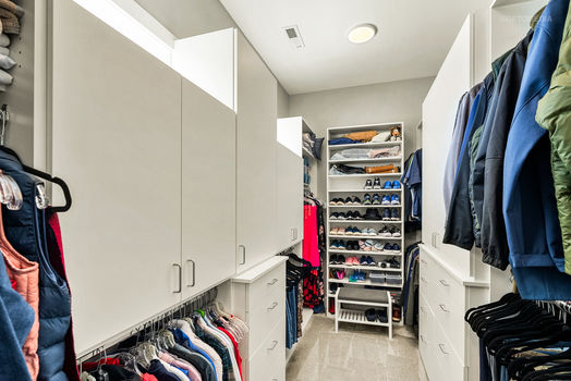 25_25_26315_NE_222nd_Cir025_mls