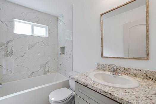 7028 SE 86th Ave Portland OR_23