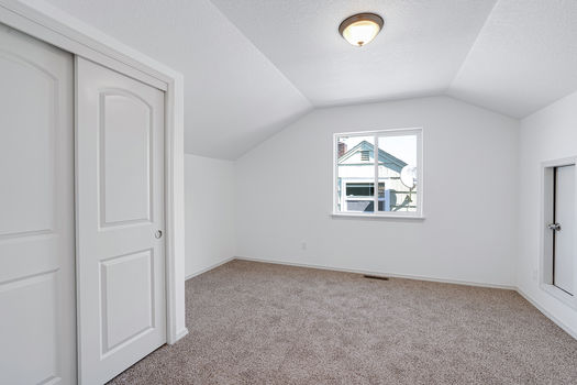 7028 SE 86th Ave Portland OR_30