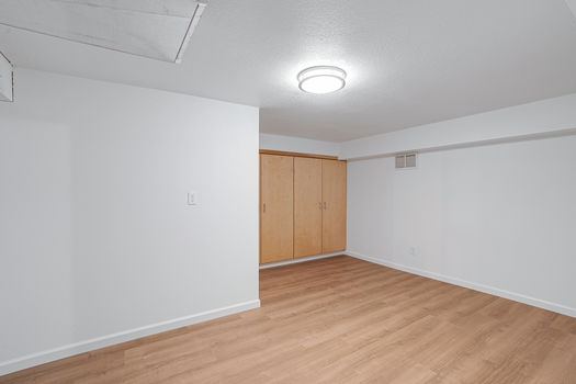 7028 SE 86th Ave Portland OR_36