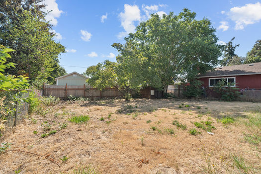 7028 SE 86th Ave Portland OR_40