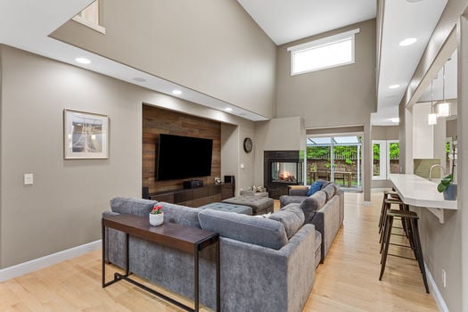 1800 NW Lacamas Dr. Camas, WA-18