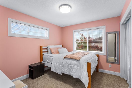 1800 NW Lacamas Dr. Camas, WA-53