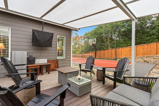 1800 NW Lacamas Dr. Camas, WA-68