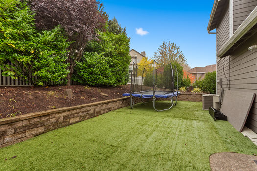 1800 NW Lacamas Dr. Camas, WA-75