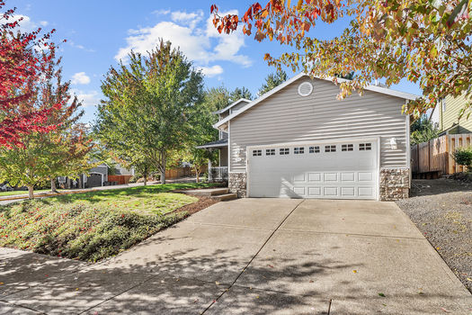 361 SW Howard Dr McMinnville OR_05