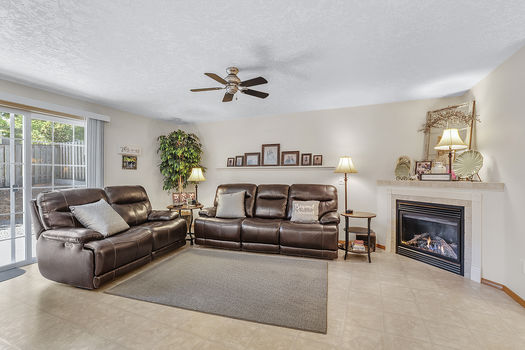 361 SW Howard Dr McMinnville OR_17