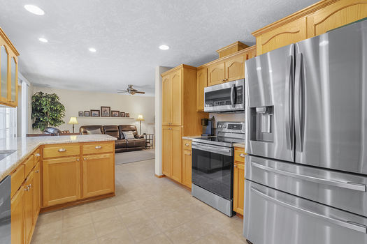 361 SW Howard Dr McMinnville OR_24