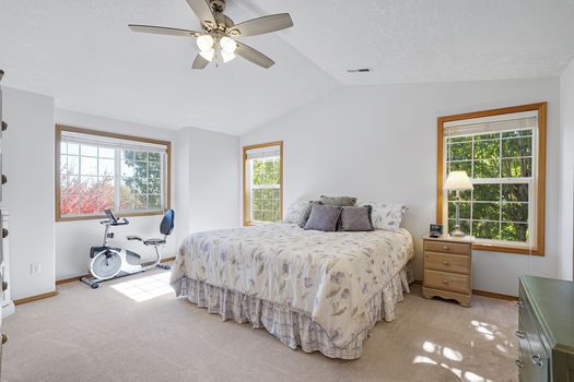 361 SW Howard Dr McMinnville OR_29