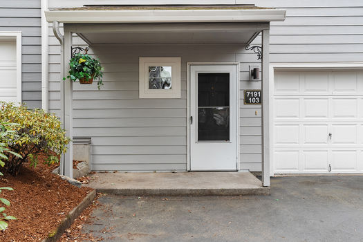 7191 SW Sagert St Tualatin OR_005