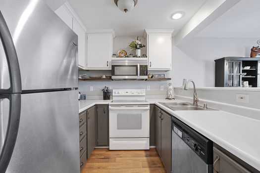 7191 SW Sagert St Tualatin OR_009