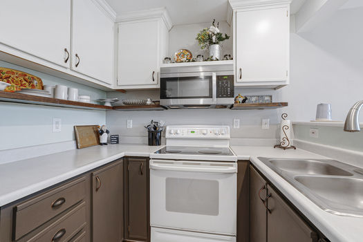 7191 SW Sagert St Tualatin OR_010