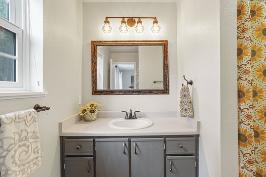 7191 SW Sagert St Tualatin OR_030