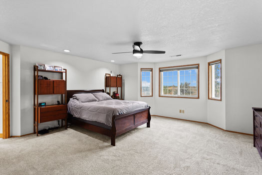 2319 NE 152nd Cir. Vancouver, WA-37