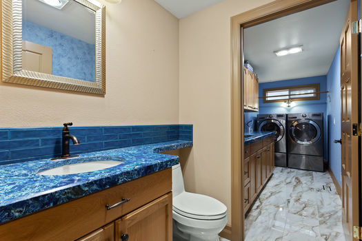 2319 NE 152nd Cir. Vancouver, WA-52