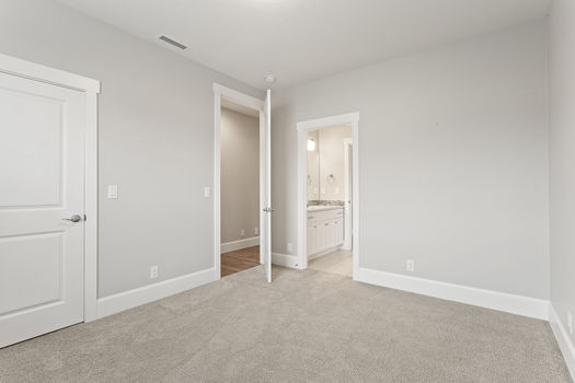 2220 SE 14th St. Battle Ground, WA-48