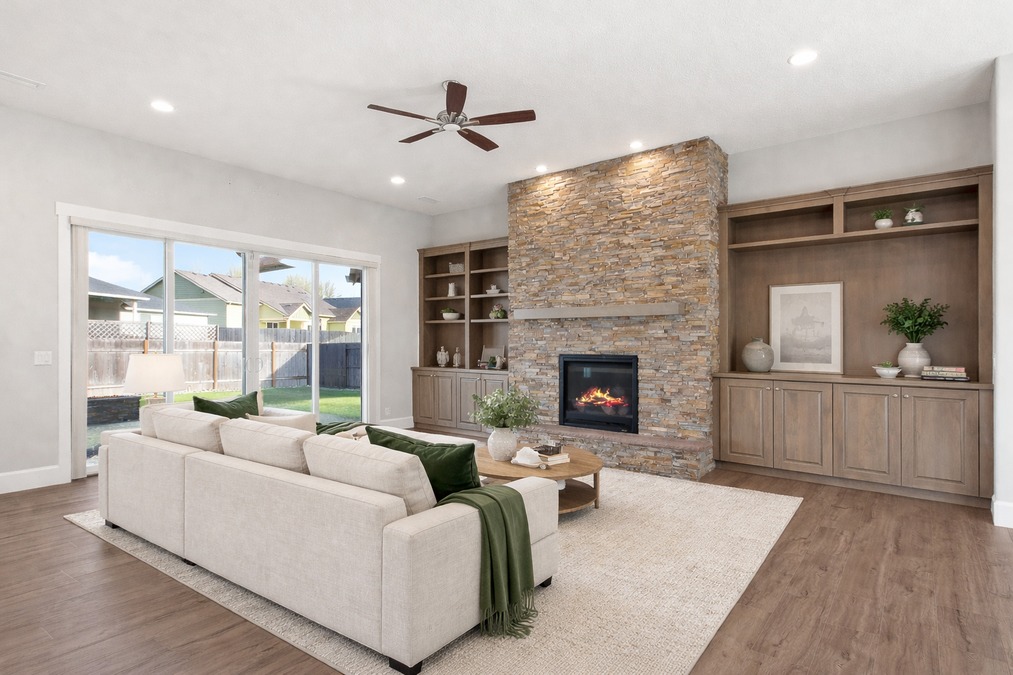 4833630F-200C-4A9D-9075-B072A323570E