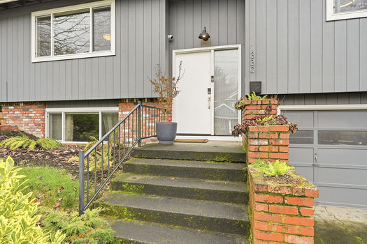 1330 SE Hume St Portland OR_05