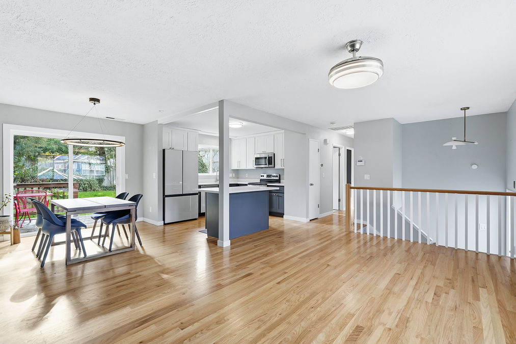 1330 SE Hume St Portland OR_11