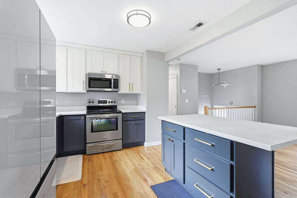 1330 SE Hume St Portland OR_16