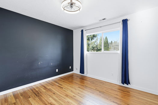 1330 SE Hume St Portland OR_26