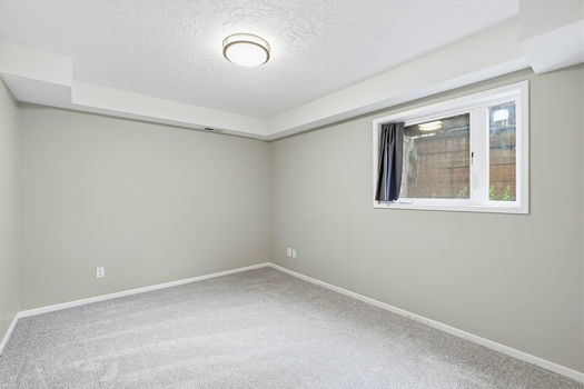 1330 SE Hume St Portland OR_31