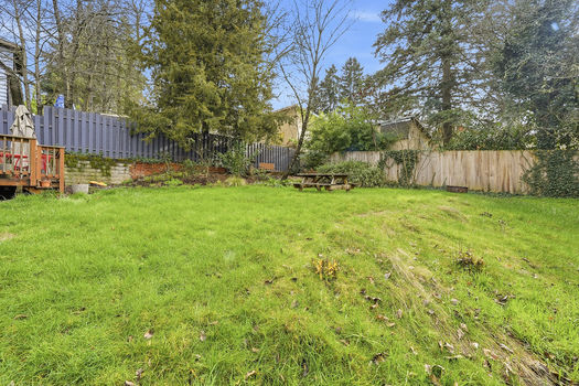 1330 SE Hume St Portland OR_40