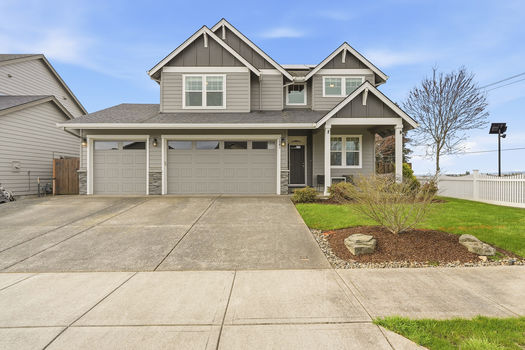 1301 Sunflower St Woodburn OR_04