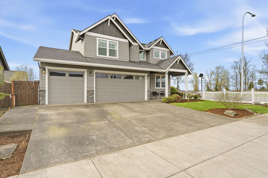 1301 Sunflower St Woodburn OR_06