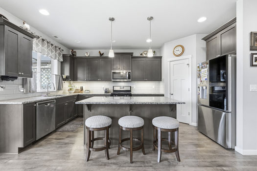 1301 Sunflower St Woodburn OR_15