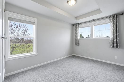 1301 Sunflower St Woodburn OR_26
