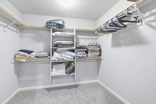 1301 Sunflower St Woodburn OR_40