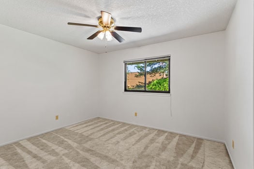 7924 NE Loowit Loop #16 Vancouver, WA-32