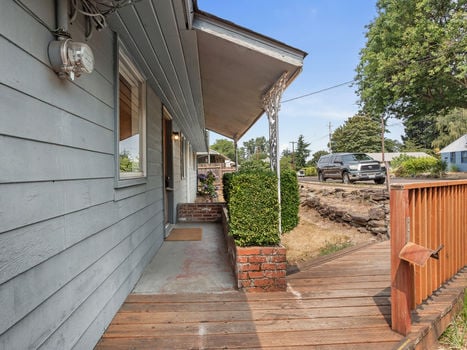 2915 E McLaughlin Blvd. Vancouver, WA-14