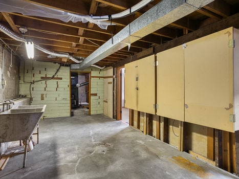 2915 E McLaughlin Blvd. Vancouver, WA-44