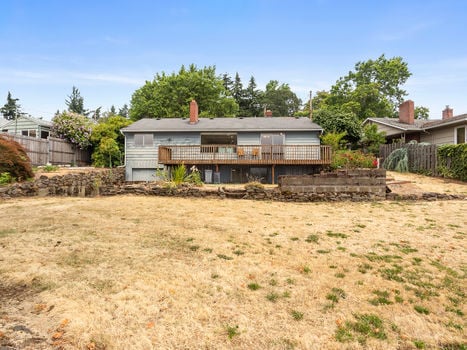 2915 E McLaughlin Blvd. Vancouver, WA-57