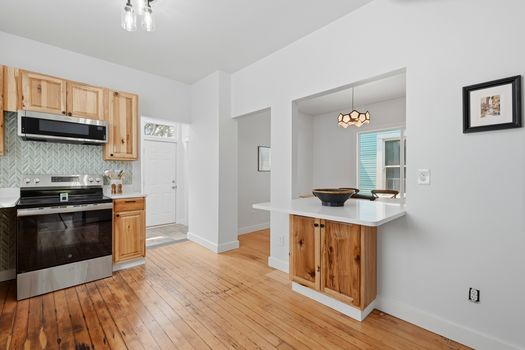 22-546NEStantonSt--109