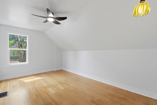 28-546 NE Stanton St - -034_compressed