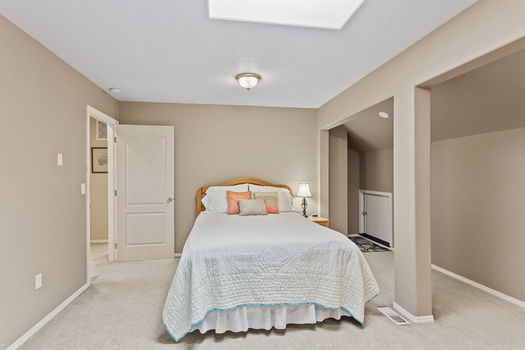 1506 NW 44th Ave. Camas, WA-45
