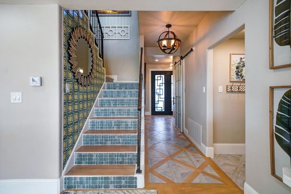 24-7101-W-Hells-Gate-Dr-108